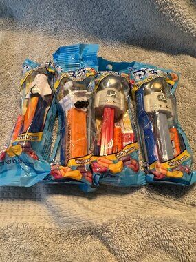 Space Mission Pez Set of 4 - Astronauts, Mars Rover and Shuttle MIB